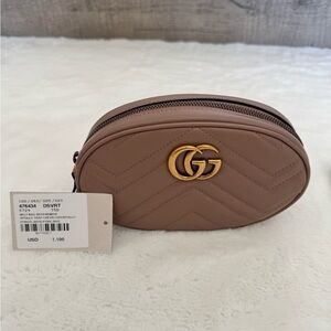 Gucci Calfskin Matelasse GG Marmont Belt Bag